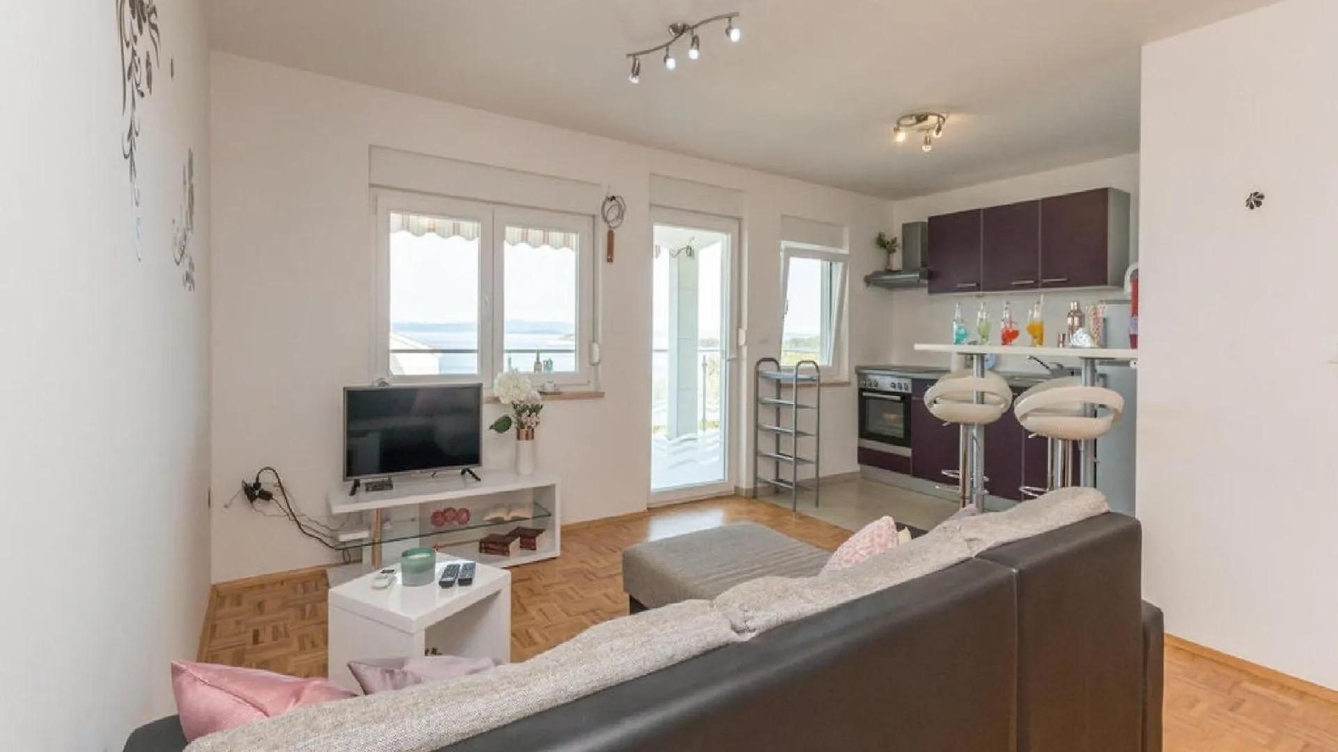 Apartments Lilly - Two Bedroom Apartment With Sea View And Terrace Pasman 0*,  Croatia