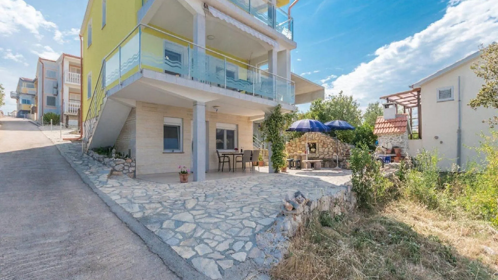 Apartments Lilly - Two Bedroom Apartment With Sea View And Terrace Pasman Croatia